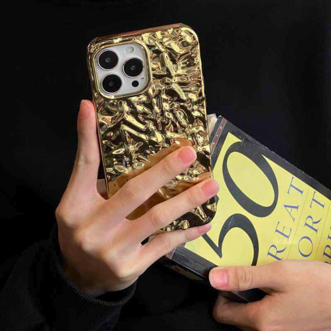 Case and Cover iPhone 15 Plus, 15 Pro, 15 Pro Max Golden Womnan Holding Phone Showing Top View Goldie GrunX in India