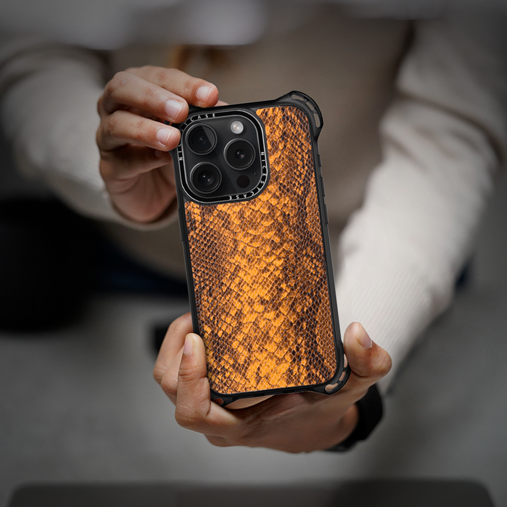 Case and Cover iPhone 15 Plus, 15 Pro, 15 Pro Max Snake-Skin Man Showcasing Back View Tiger GrunX in India