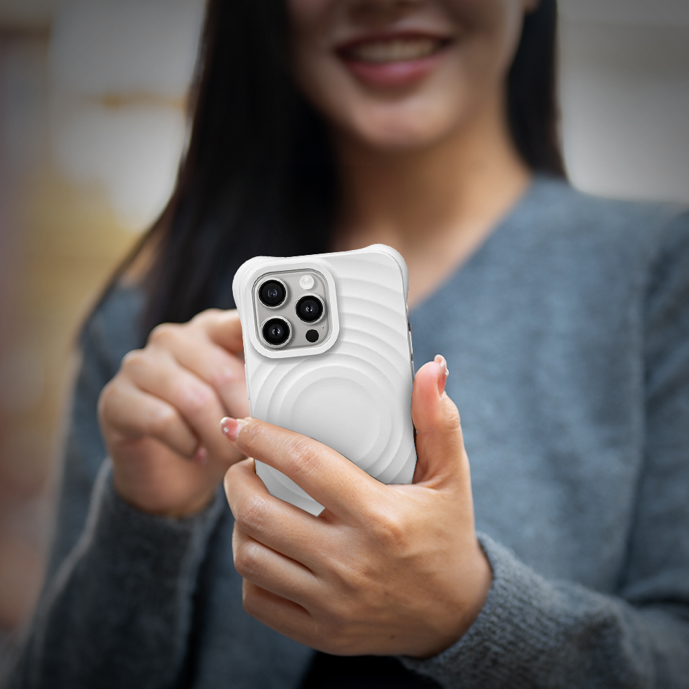 Case and Cover iPhone 16E, 16 Plus, 16 Pro, 16 Pro Max  White Woman Showcasing Back View Snow GrunX in India